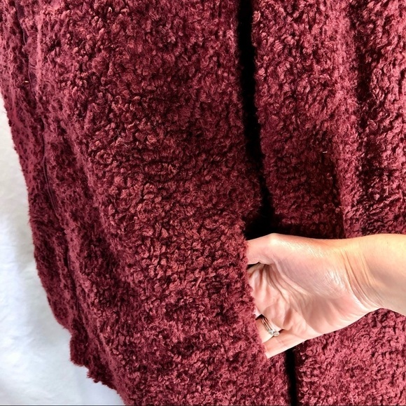 Pendleton NWT fuzzy jacket zip-up dark red plaid accents M - Picture 7 of 14